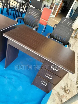 Sanaa Office Table