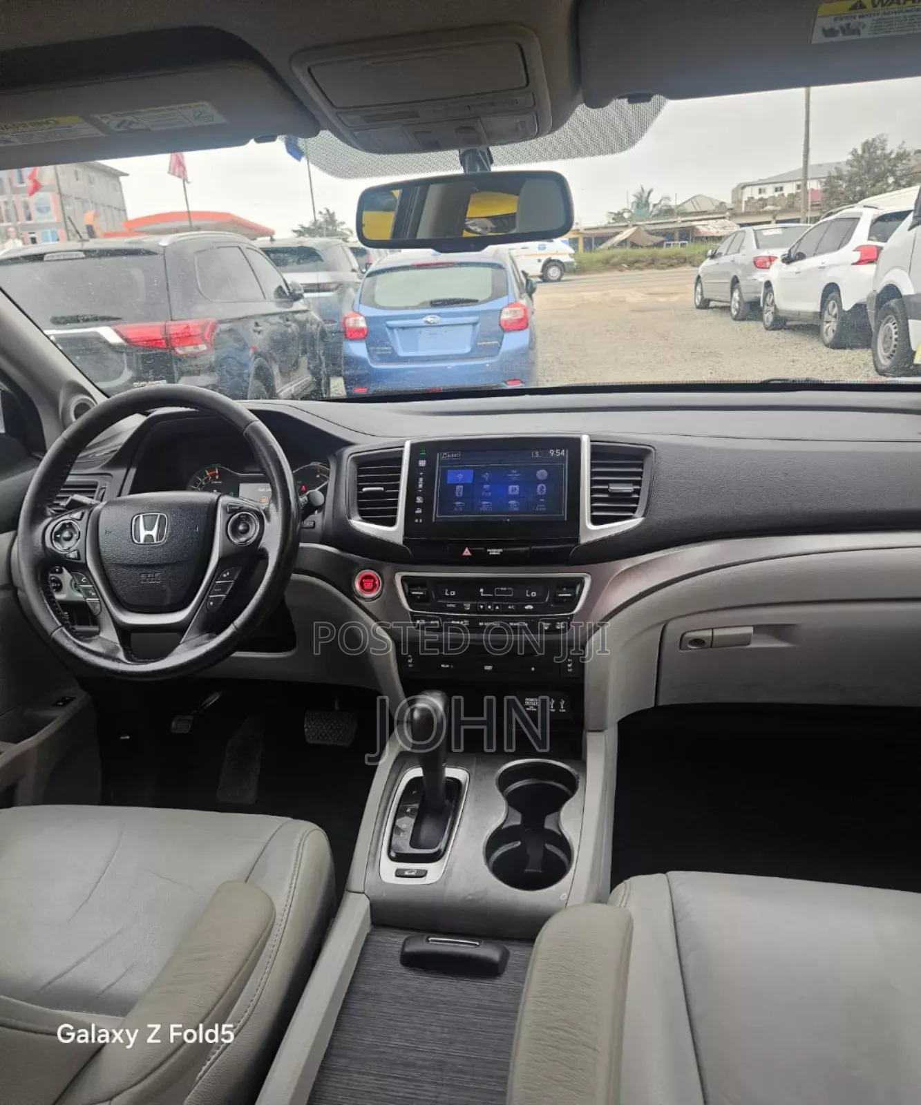 Honda Pilot Touring 4dr SUV 4WD (3.5L 6cyl 9A) 2017 Gray