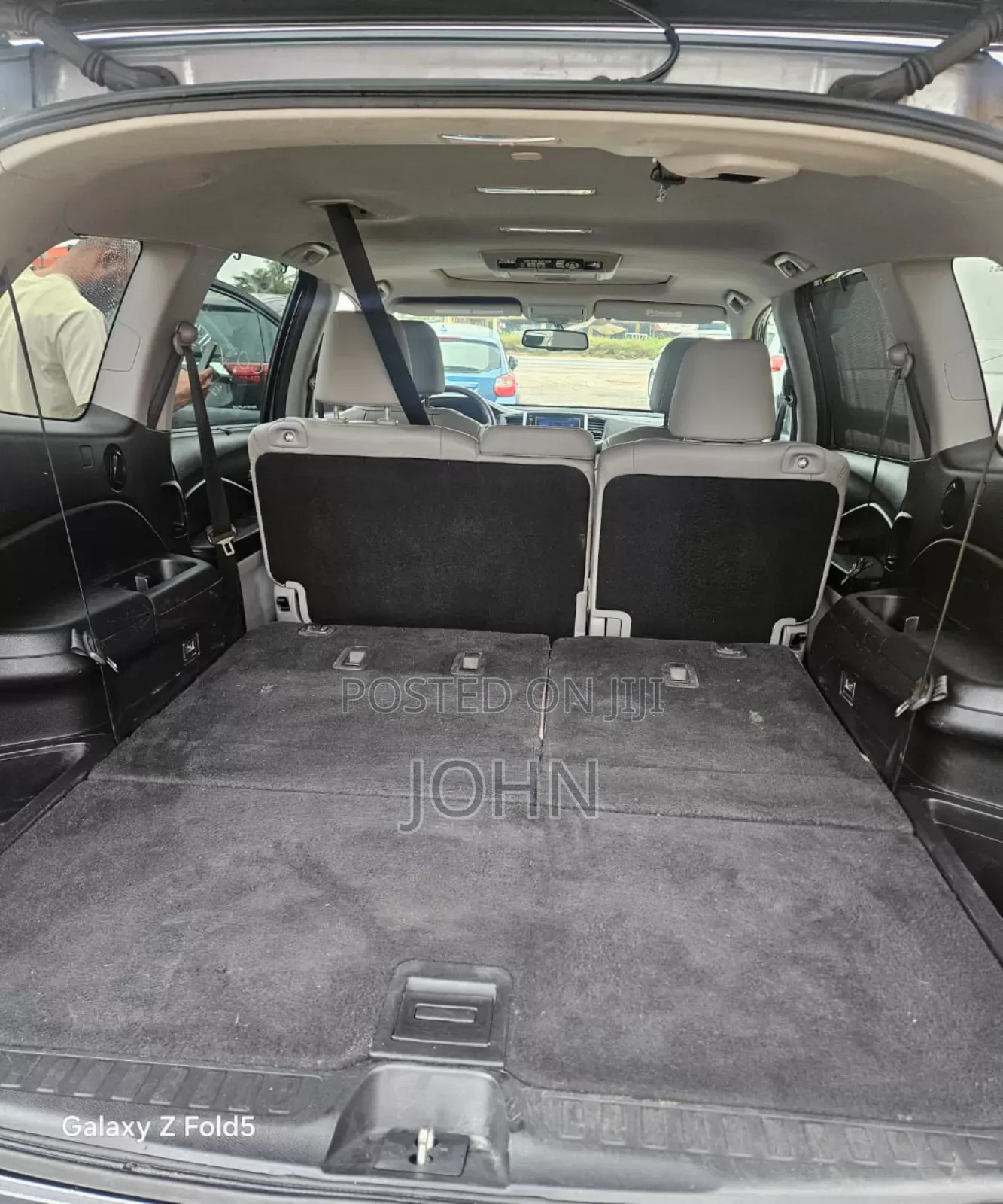 Honda Pilot Touring 4dr SUV 4WD (3.5L 6cyl 9A) 2017 Gray
