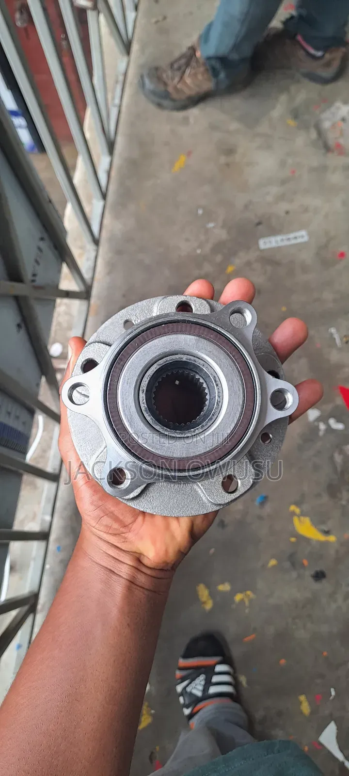 Nissan Rogue 2018 Front Hub Bearing