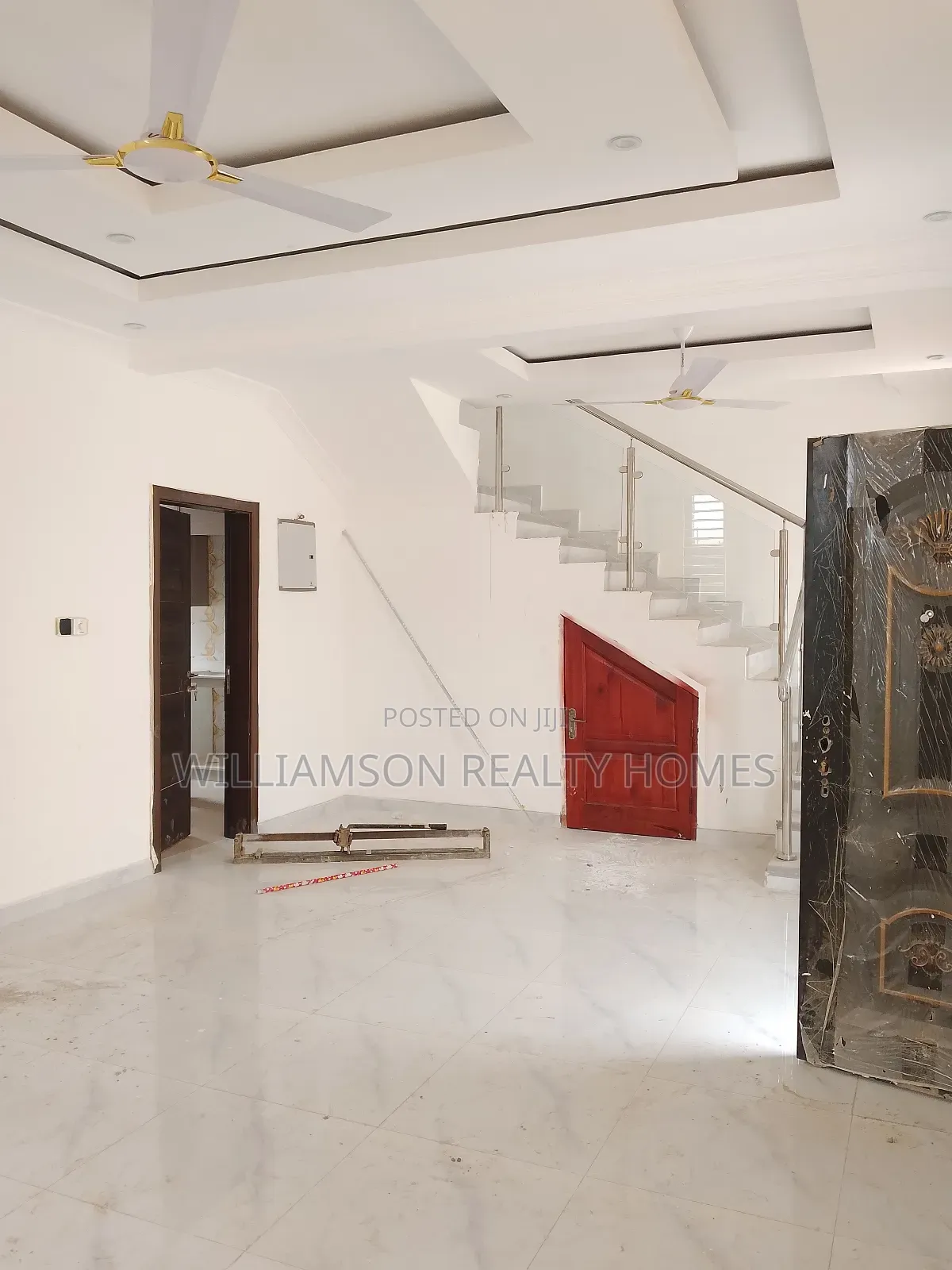 3bdrm Duplex in Hfc Estate Area, Spintex for sale