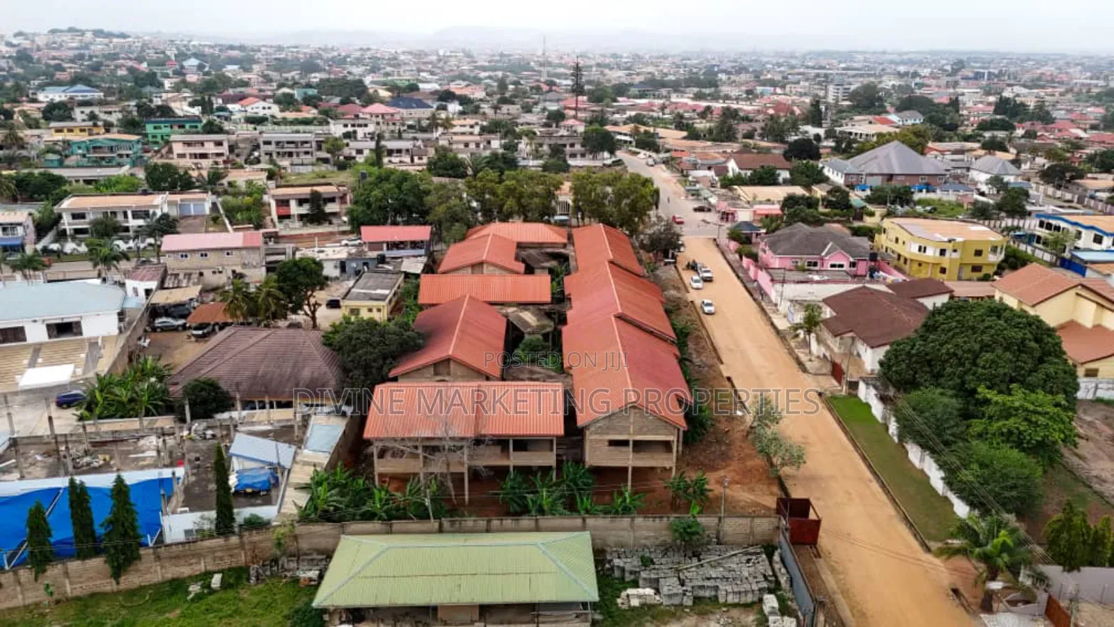 20bdrm Block Of Flats In Kingsby Petroleum, Achimota For Sale