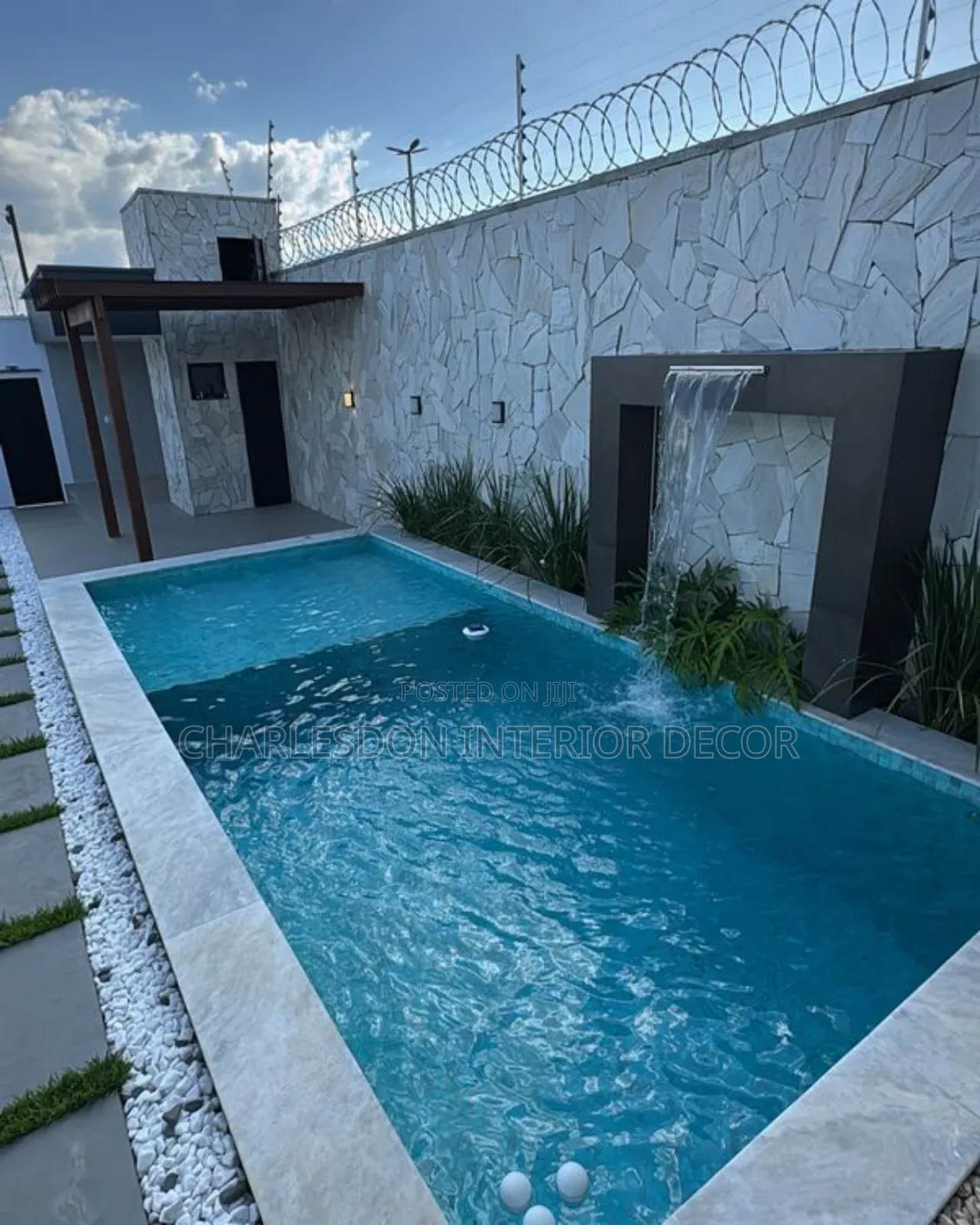 Water Pool Construction And Beautiful Pool Designs