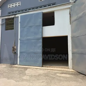 Warehouse At Spintex