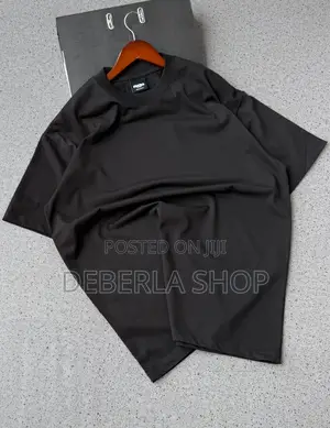 Authentic Plain T-shirt