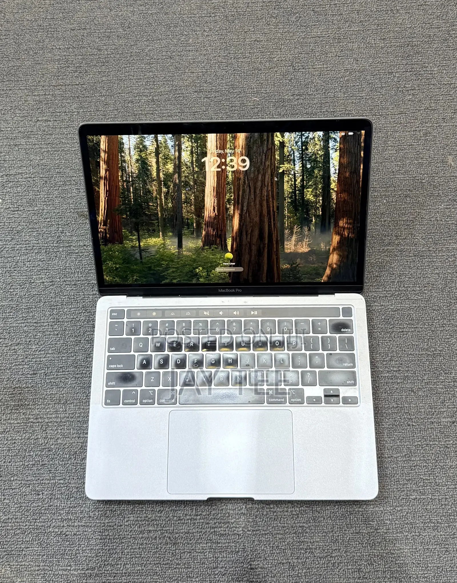 Laptop Apple MacBook Pro 2020 8GB Intel Core I5 SSD 256GB