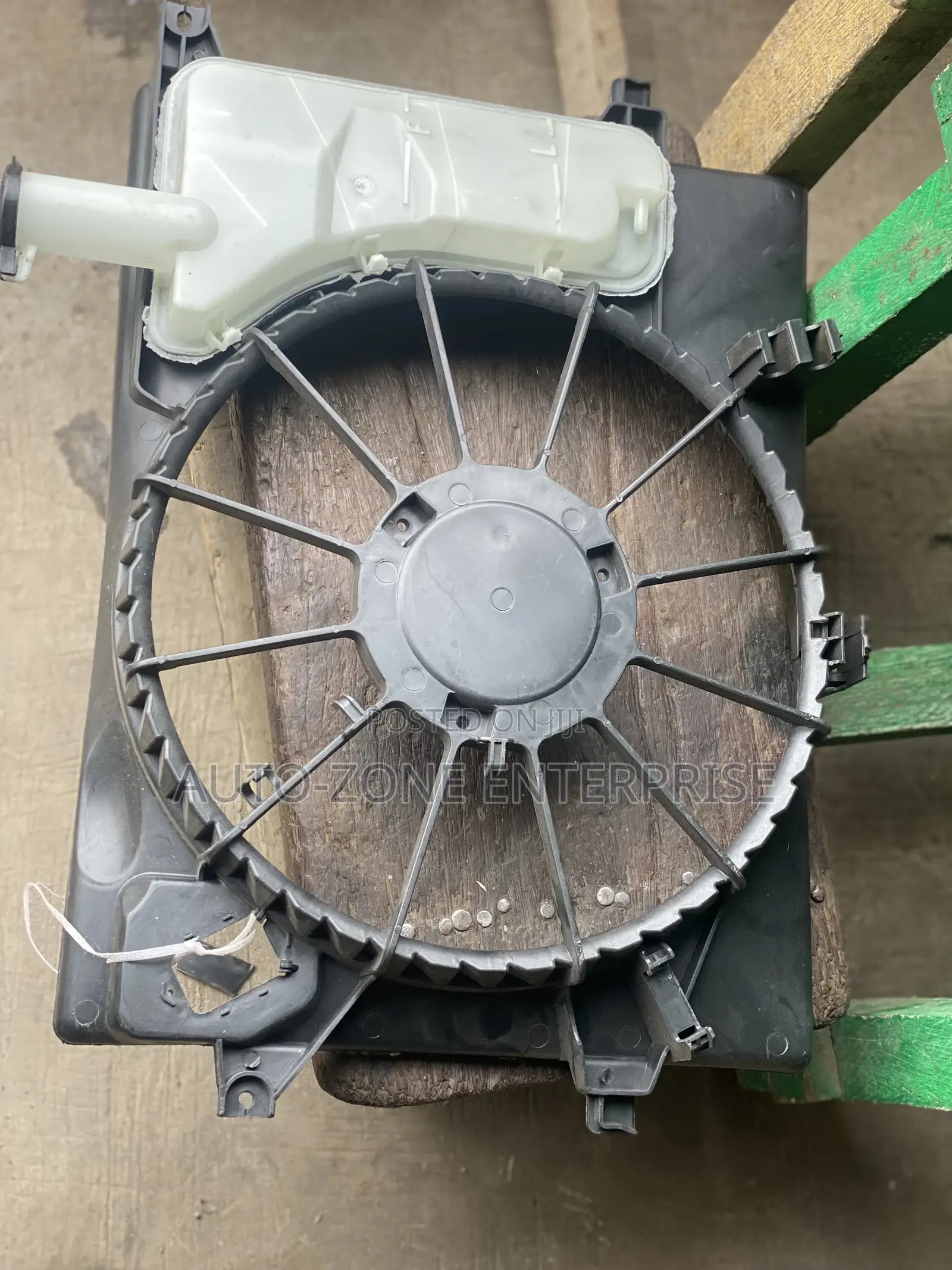 Hyundai Elantra 2011 2012 2013 Fan Case