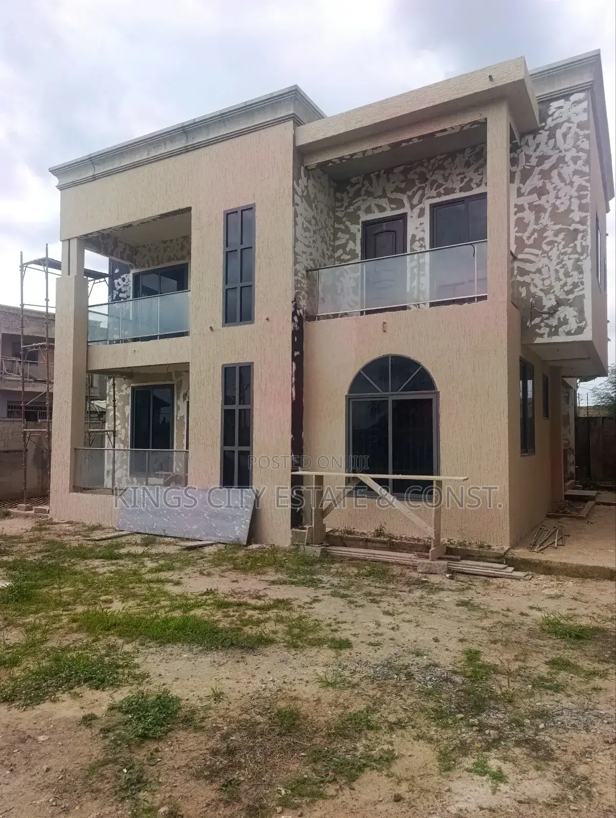 4bdrm House in Canada Estate, Ablekuma for sale