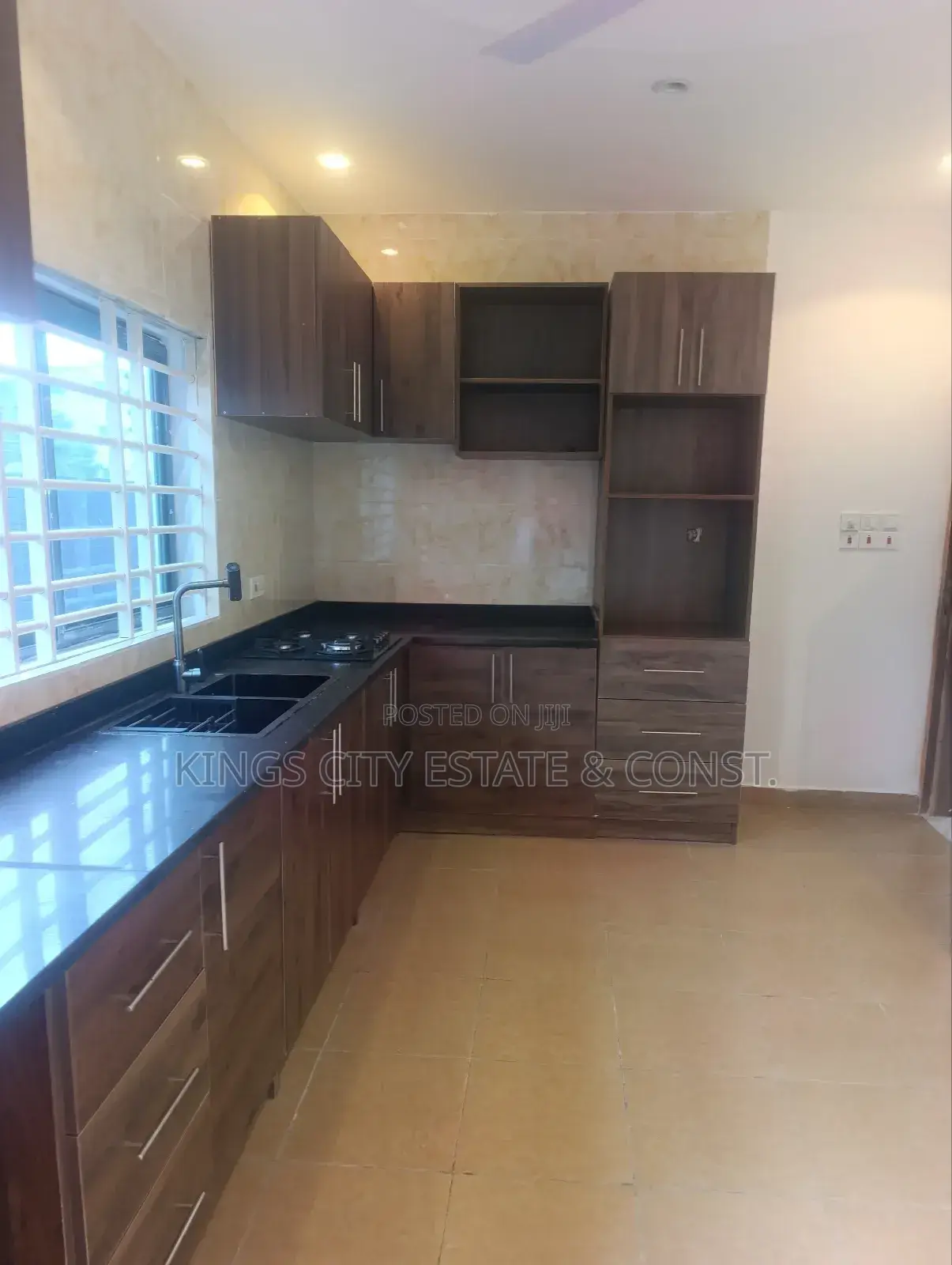4bdrm House in Canada Estate, Ablekuma for sale