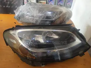 Mecerdes Benz Front Head Lights
