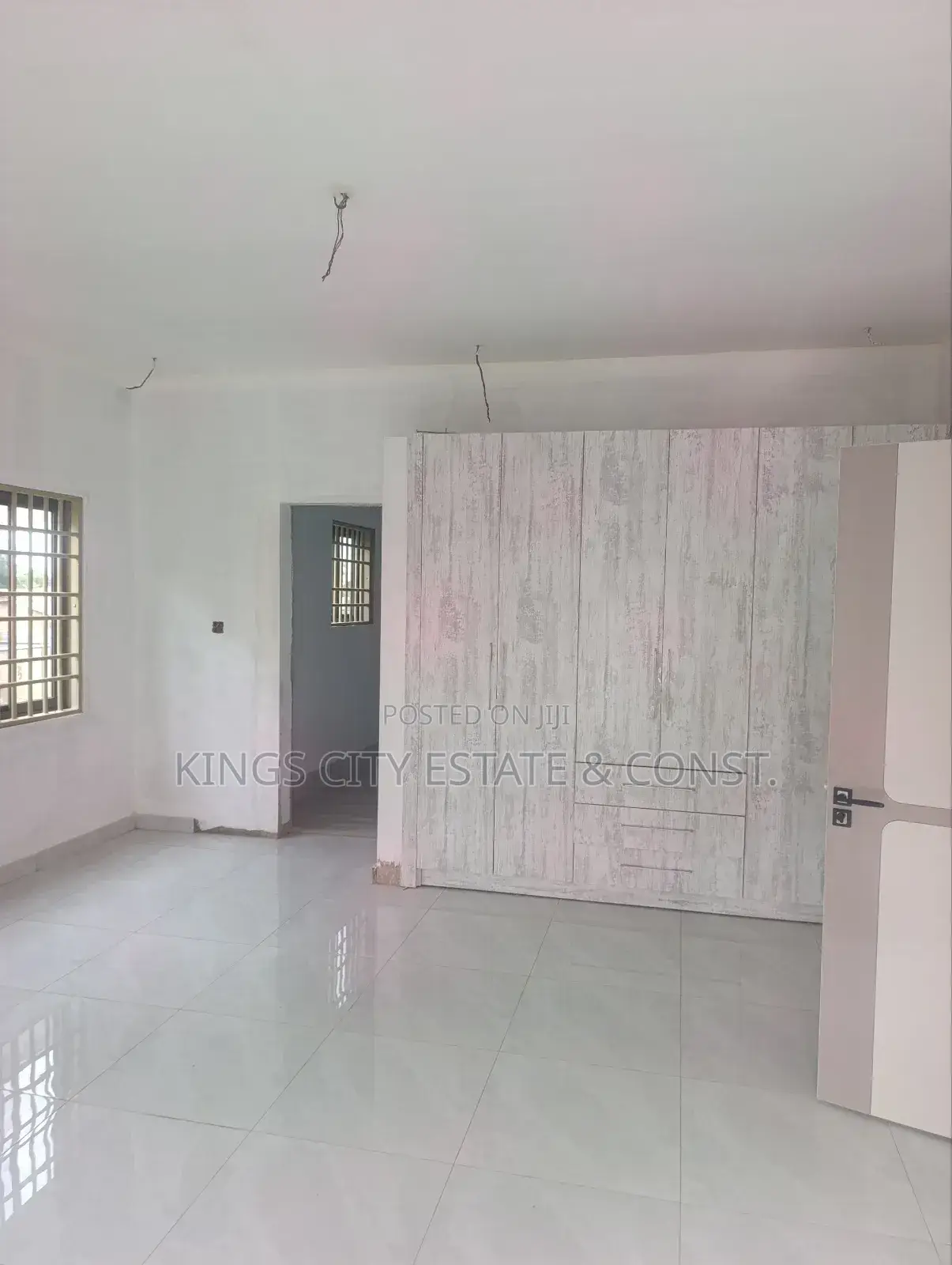 4bdrm House in Canada (Kings City, Pokuase for sale