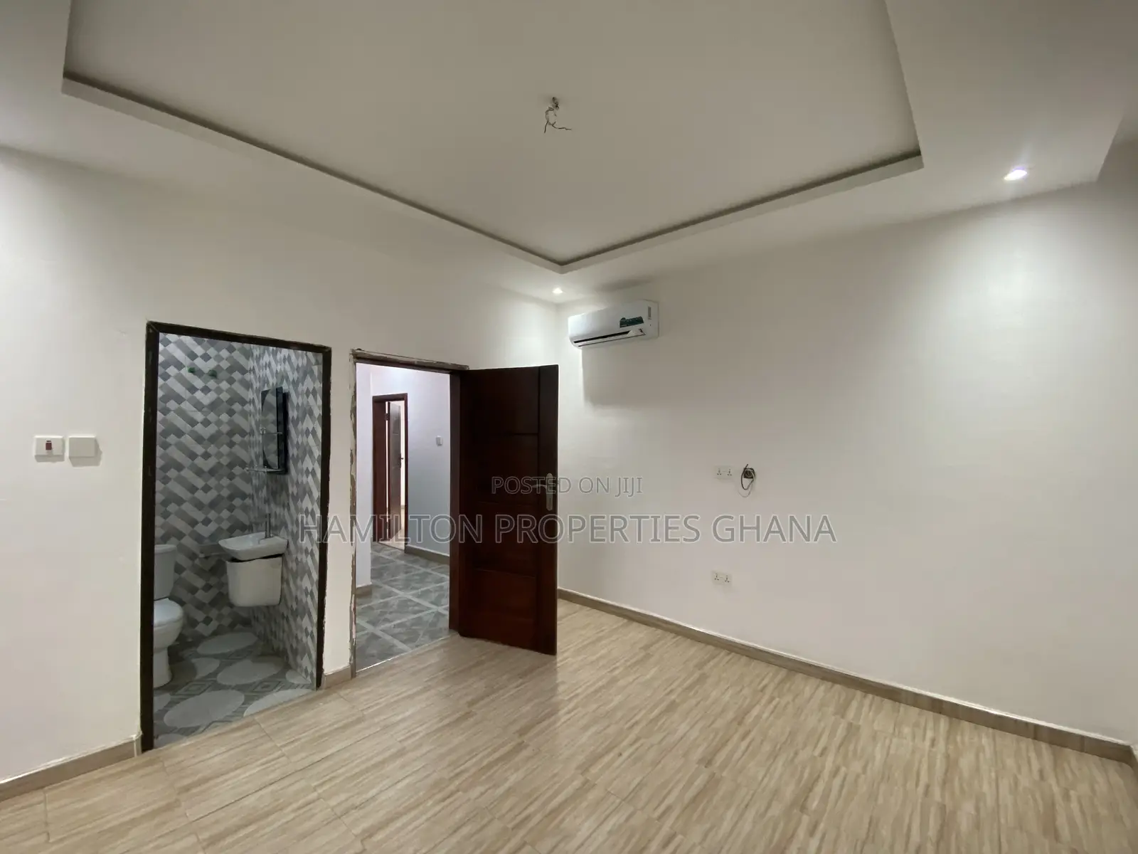 2bdrm Apartment in American House, East Legon for rent