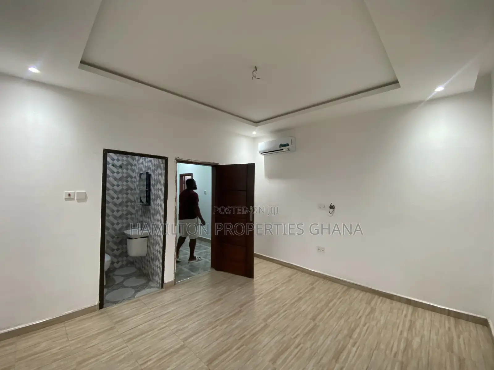 2bdrm Apartment in American House, East Legon for rent