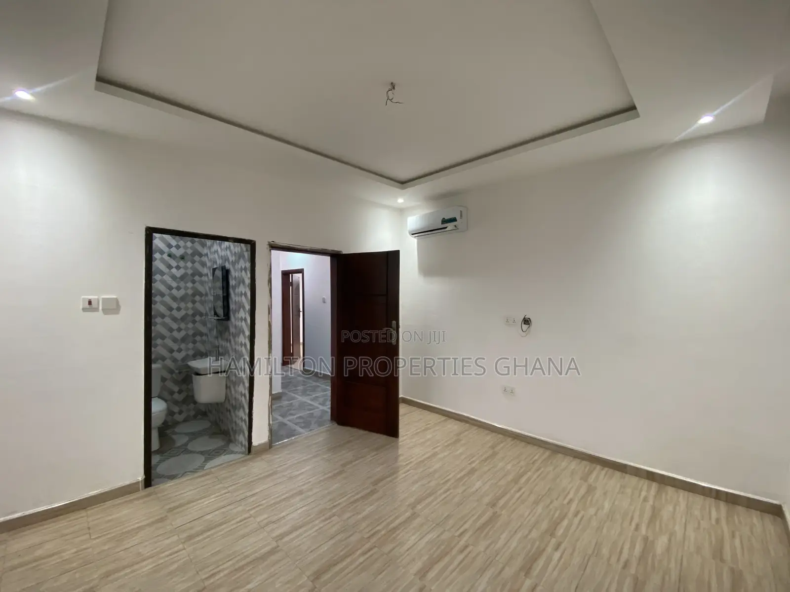 2bdrm Apartment in American House, East Legon for rent