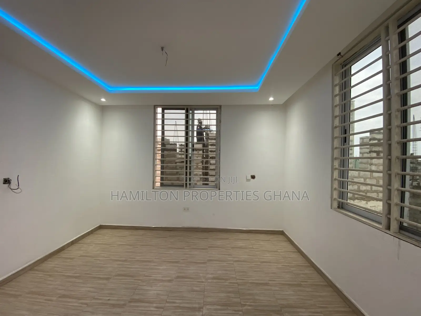 2bdrm Apartment in American House, East Legon for rent