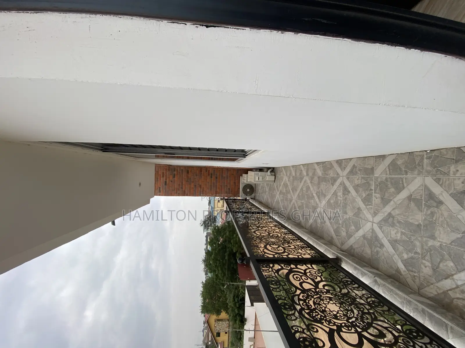2bdrm Apartment in American House, East Legon for rent