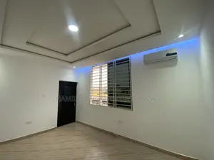 2bdrm Apartment in American House, East Legon for rent