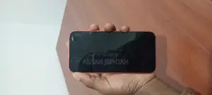 Apple iPhone 12 64 GB Red