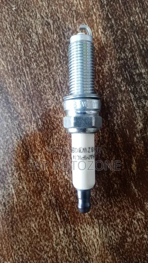 10566. Original Champion Spark Plugs From the Usa. 9407