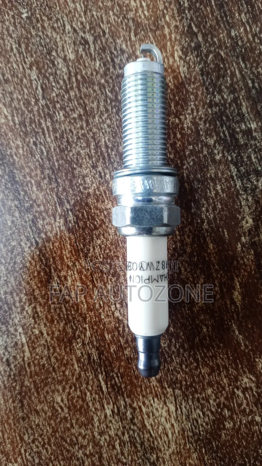 10566. Original Champion Spark Plugs From the Usa. 9407