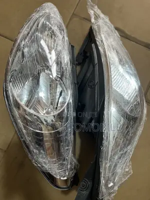 Hyundai I 10 2008 Headlight