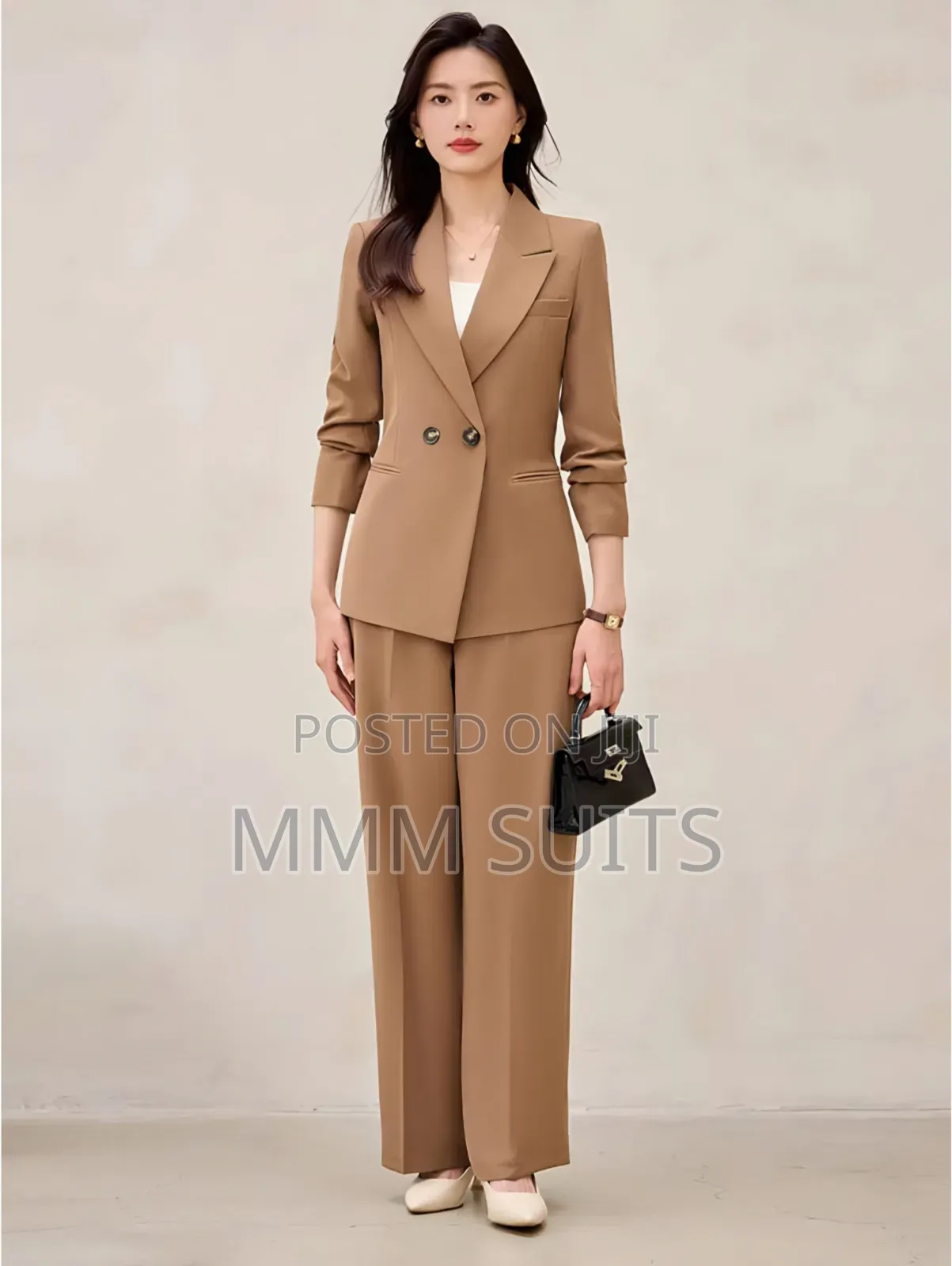 2-Piece Ladies Double-Breasted Suit in Brown Colour