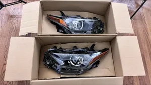 2016-2018 Toyota Corolla Im Headlights Pair