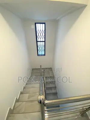 3bdrm Duplex in Franko Estate, Pokuase for sale