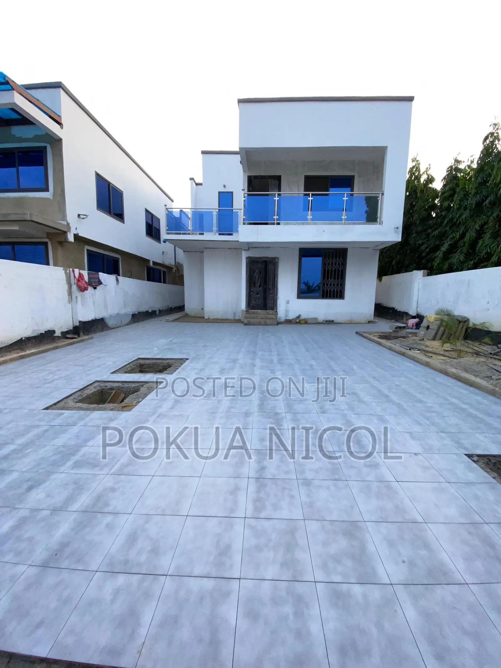 3bdrm Duplex in Franko Estate, Pokuase for sale