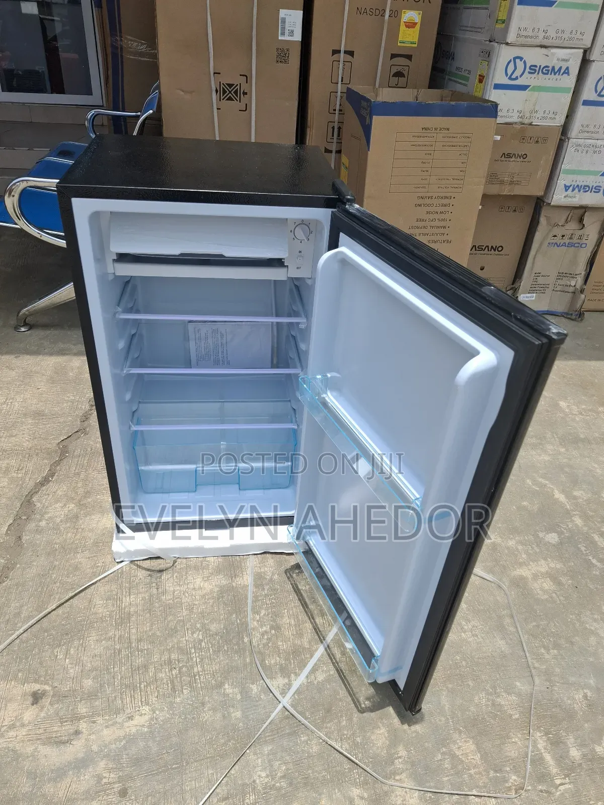 92 LTRS Table Top Fridge Nasco Brand Fresh in Box for Sale