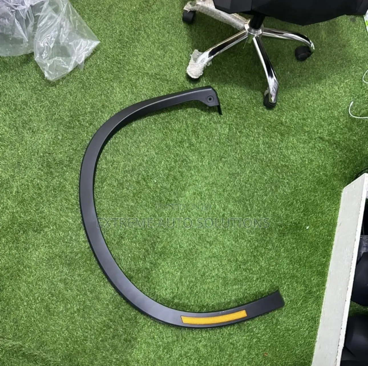 Outlander 2023 Fender Moulding