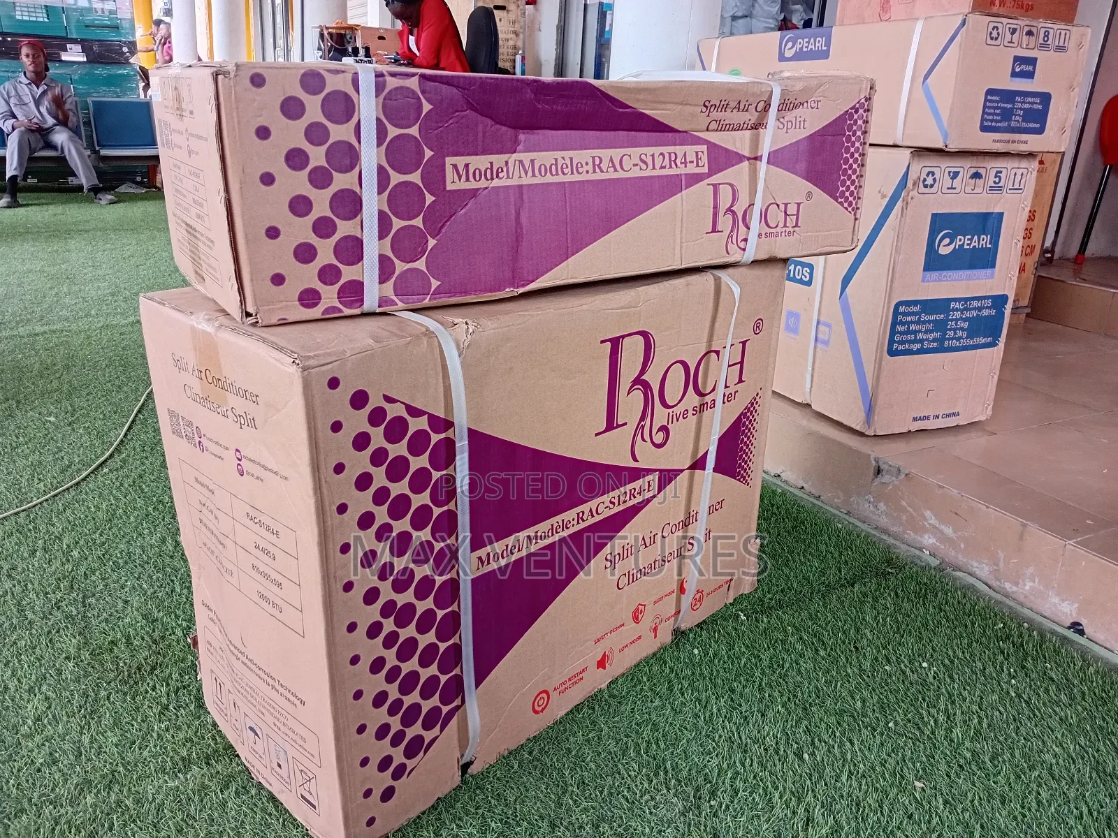 Split Air Conditioner Roch 1.5hp and the Other