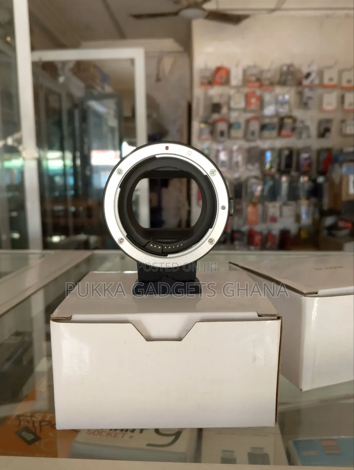 Lens Adapter For R