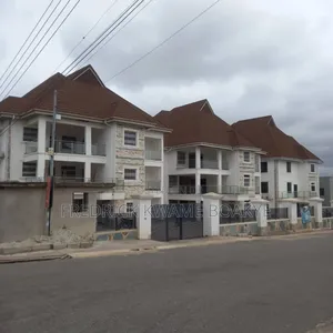 3bdrm Apartment in 3 Bedrooms Apartment, Kumasi Metropolitan for rent