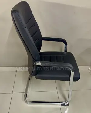 Starker Chair