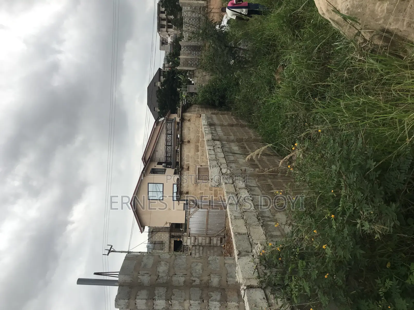 4bdrm Apartment in Abokobi, Pentecost for sale