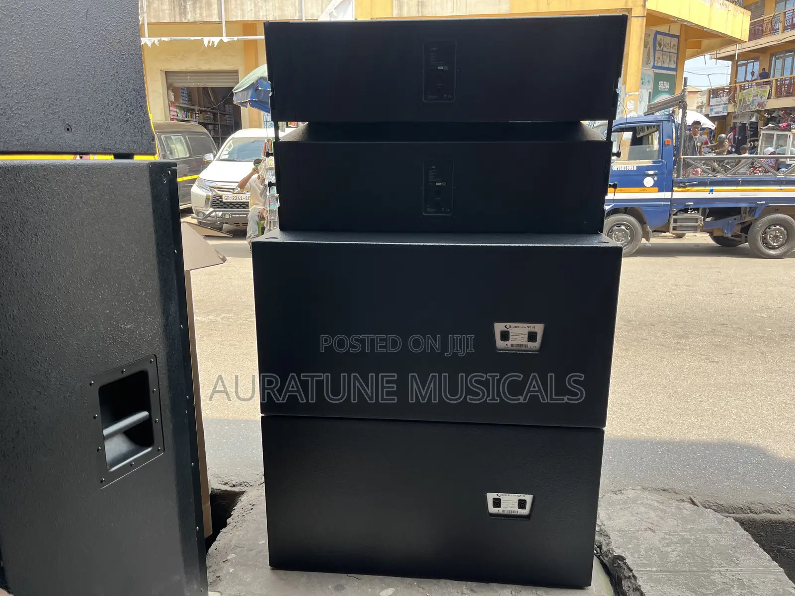 Full Set of Speakers and Amplifier