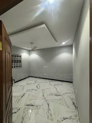 Ex Chamber and Hall for Rent at Madina