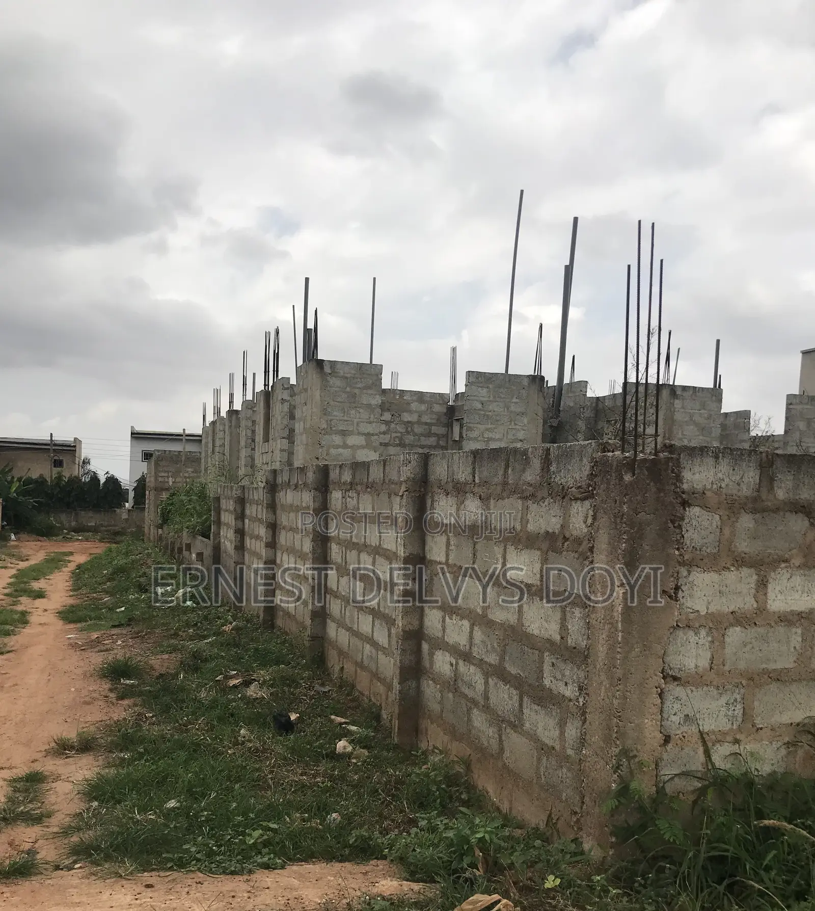 4bdrm Apartment in Abokobi, Pentecost for sale