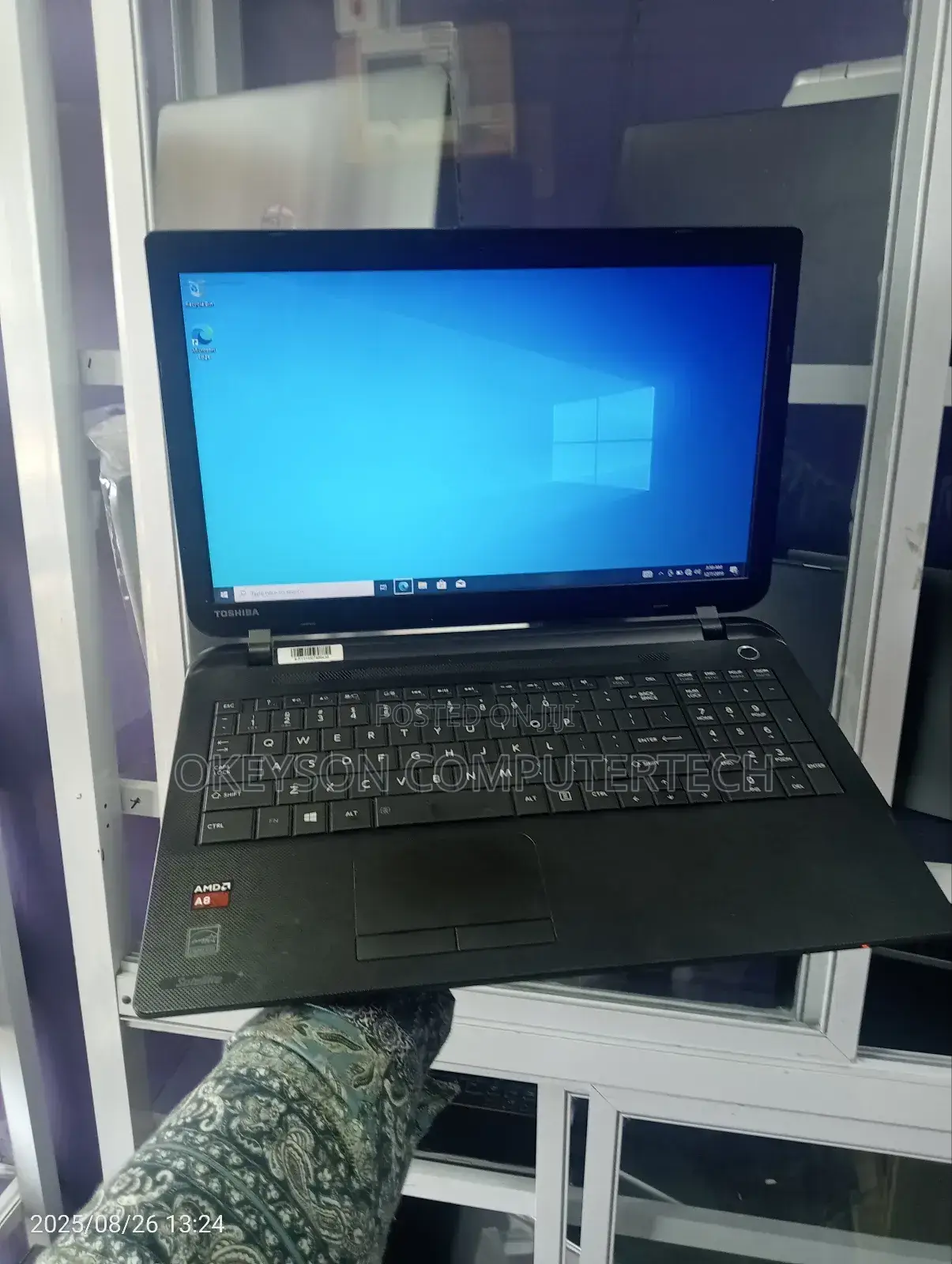 Laptop Toshiba Satellite C55 8GB AMD A8 HDD 500GB