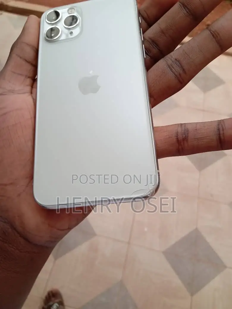 Apple iPhone 11 Pro 64 GB Gray