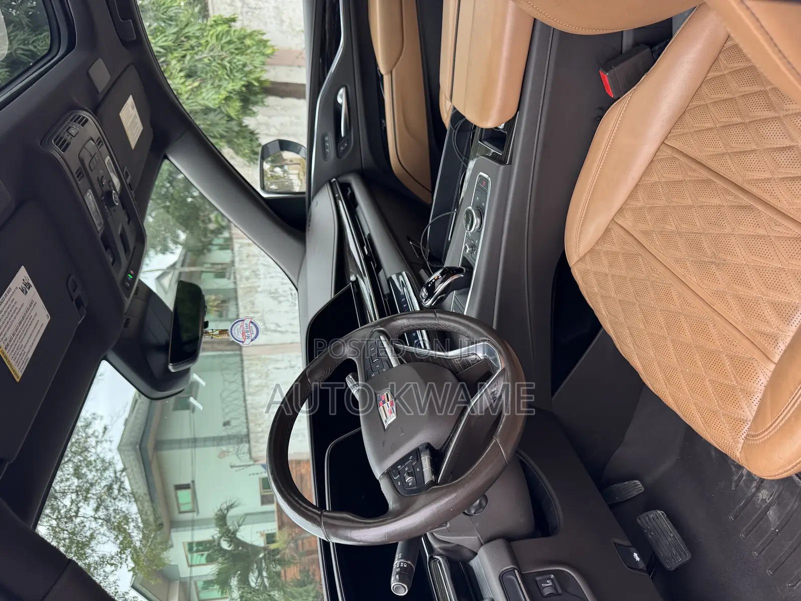 Cadillac Escalade 2021 White