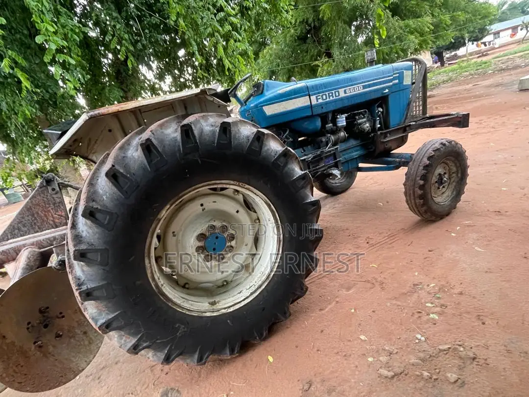 Ford 6600 Tractor