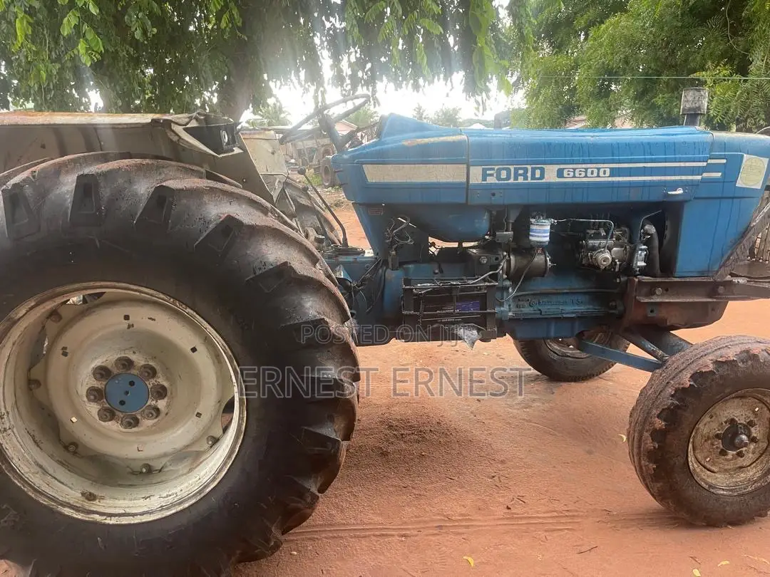 Ford 6600 Tractor