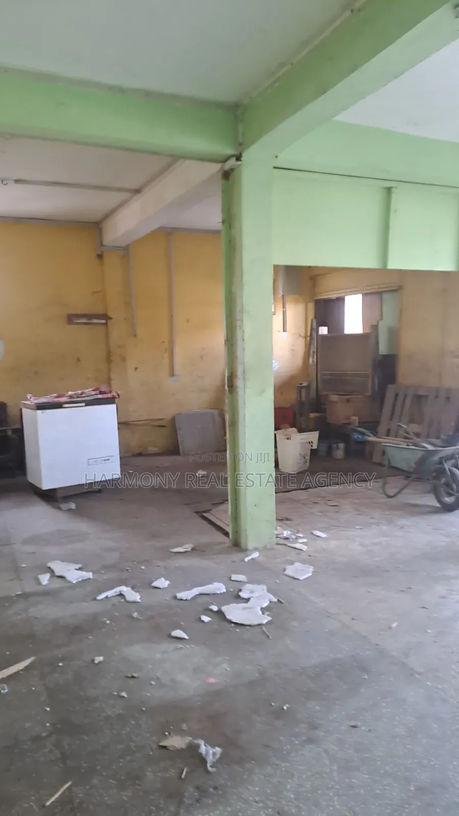 Big Space to Let - Accra Newtown