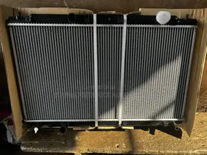 Honda Cr-v 2016 2017 2018 2019 2020 Radiator/Tank