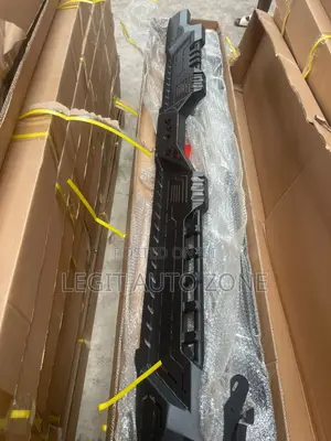 Range Rover Defender 110 Side Stepper Available