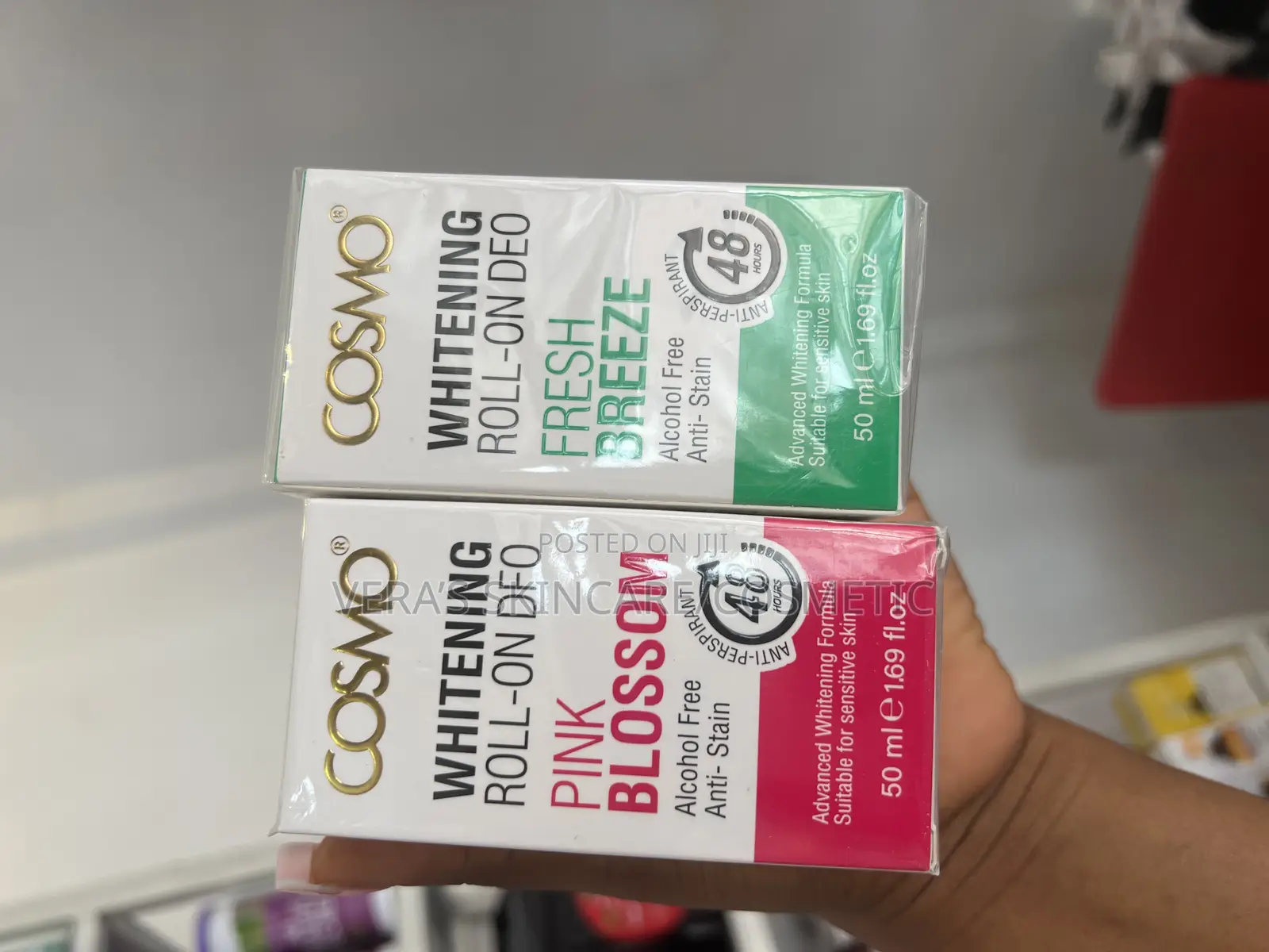 Cosmo Whitening Roll On