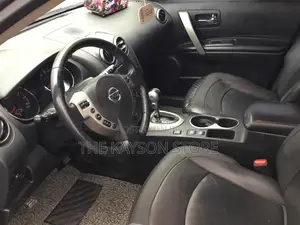 Nissan Rogue for Rent