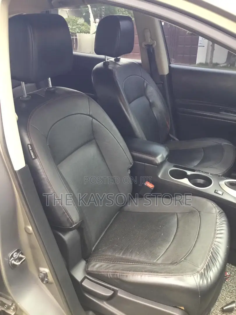 Nissan Rogue for Rent